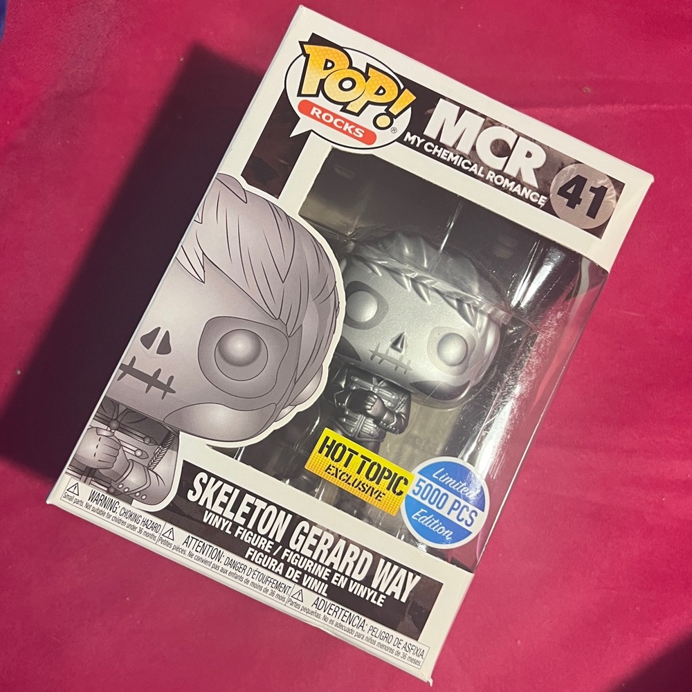 Funko Pop My Chemical Romance Metallic Skeleton Gerard Way NIB